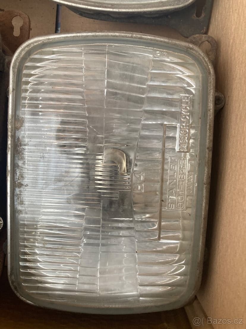 Díly Nissan Patrol K260 / K160 páčky, světla, manžety