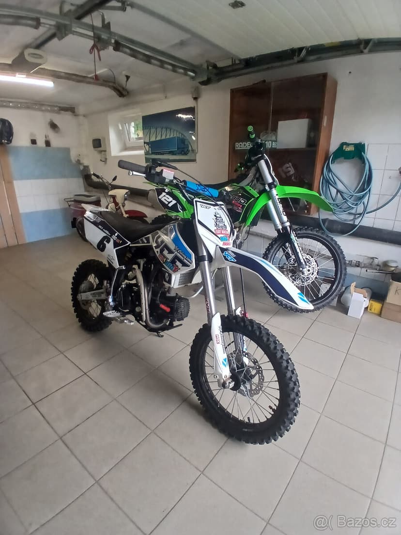 Prodám motorku YCF bigy 190 ccm