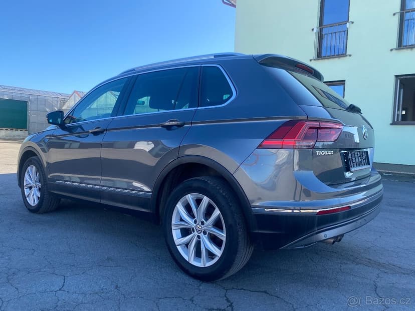 VW TIGUAN 2.0TDI 4x4,24904km DSG,LED,NAVI,Park Pilot