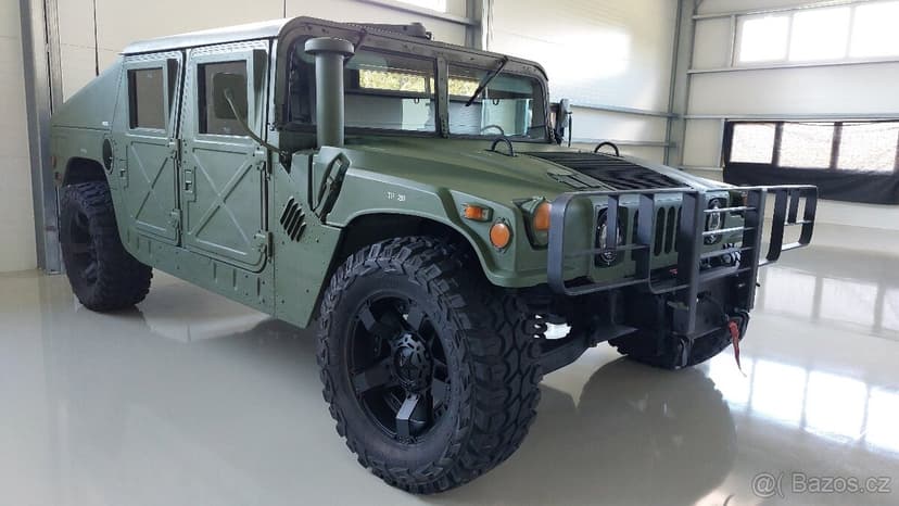 Hummer H1 / HMMWV slant back