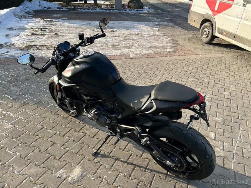 Ducati Monster 950 2022