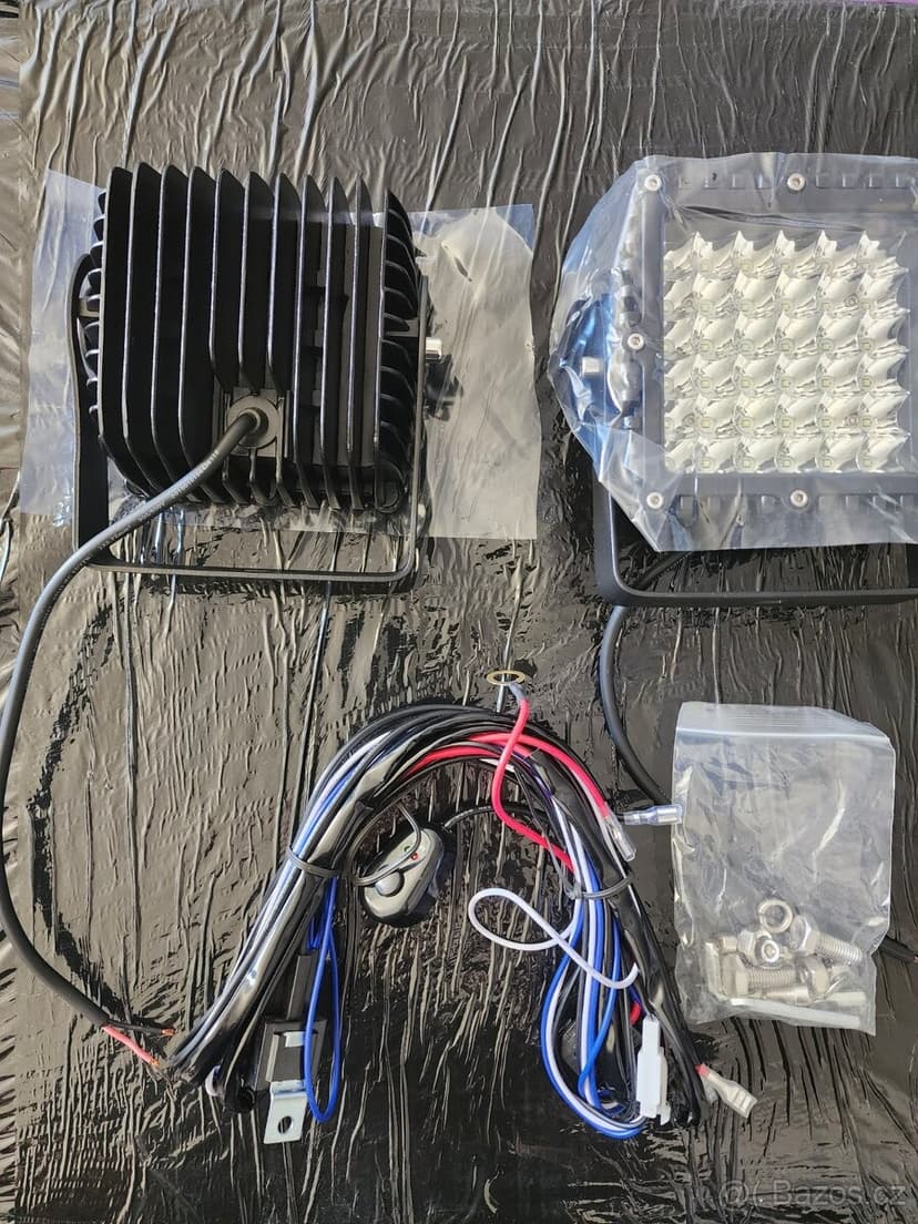 LED pracovní světla 6" 180W – sada s kabeláží a relé