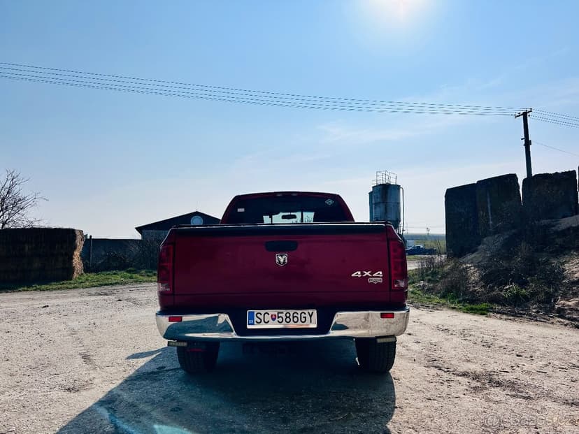 Dodge Ram 1500 4X4 V8 5.7 Hemi (LPG)