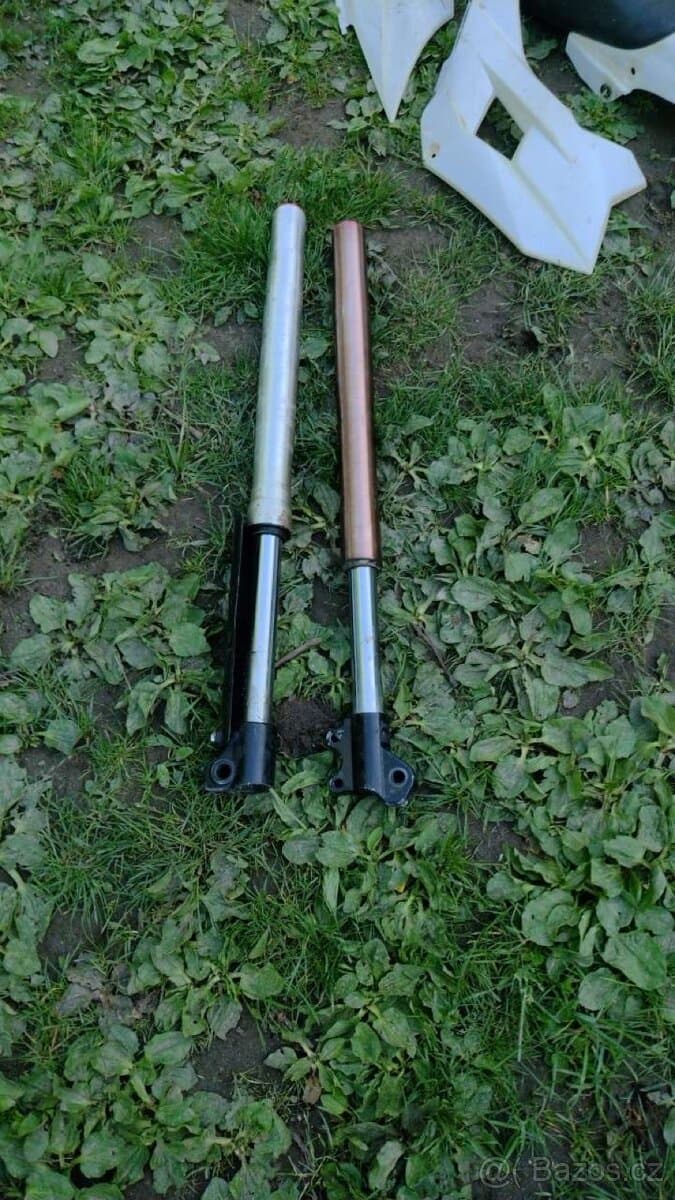 Leramotors Jaguar 125 (motor Stomp YX 140, závodní vačka)