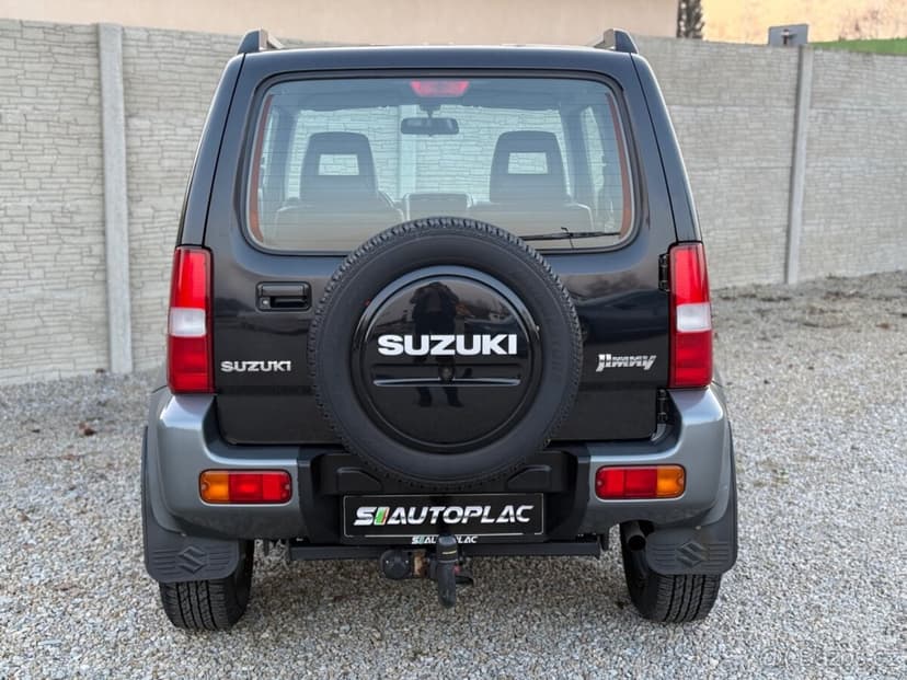 Suzuki Jimny 1.3 i 63KW SE 4x4