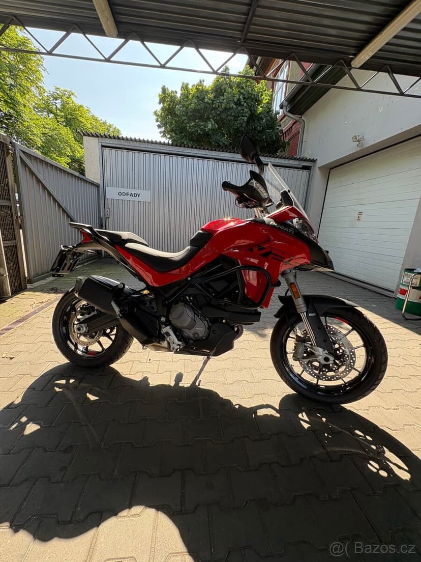 Ducati Multistrada V2S / 2024