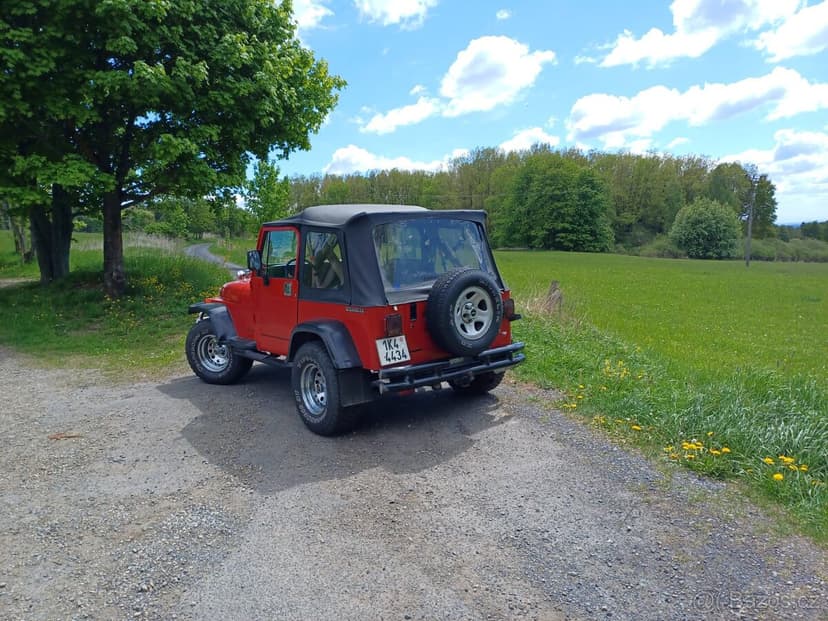 Prodám Jeep Wrangler 2,5