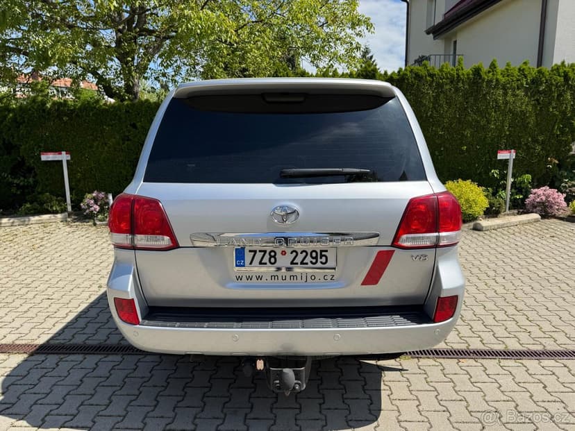 TOYOTA LAND CRUISER 4,5 D LX200 TOP STAV