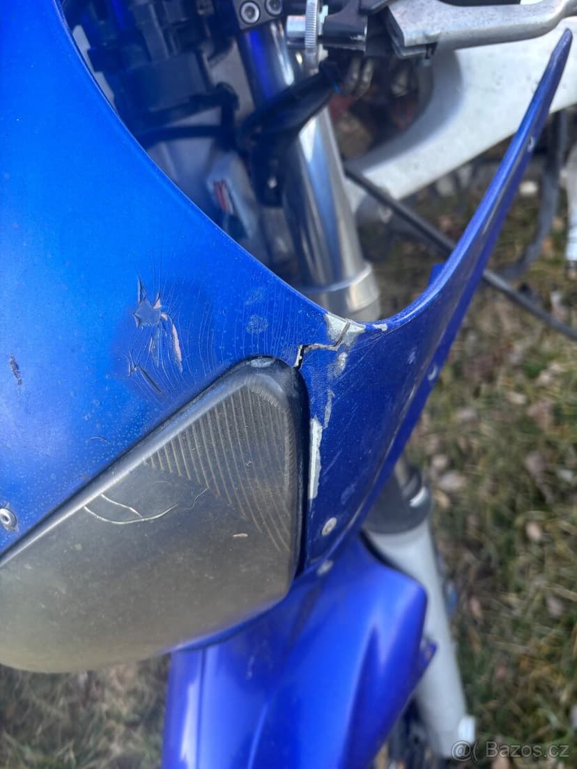 Rozprodam Yamaha R6 01-02 na nahradni dily