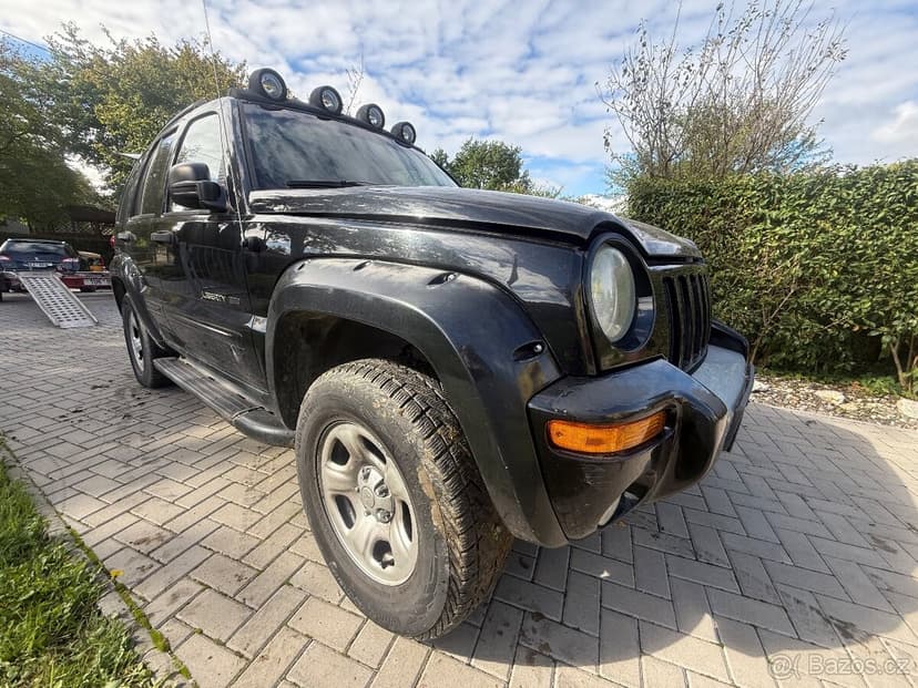 Jeep Liberty 3,8 v6  bez motoru