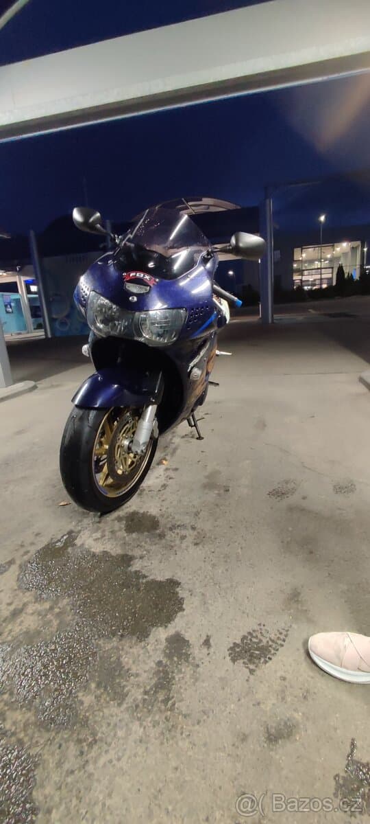Honda CBR 900 RR fireblade