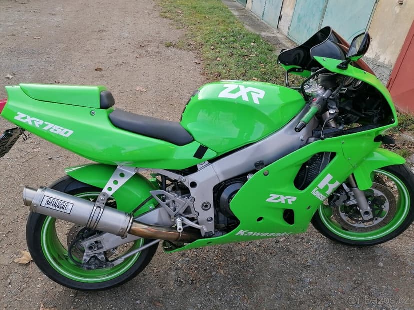 Kawasaki zxr 750