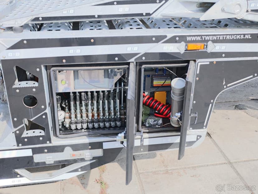 Ostatní STU, AUTOPŘEPRAVNÍK STU, PRO PŘEPRAVU 6 VOZIDEL, EL