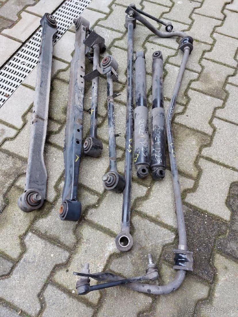 Řízení,těhlice,poloosa,kardan Nissan Navara D23 Alaskan