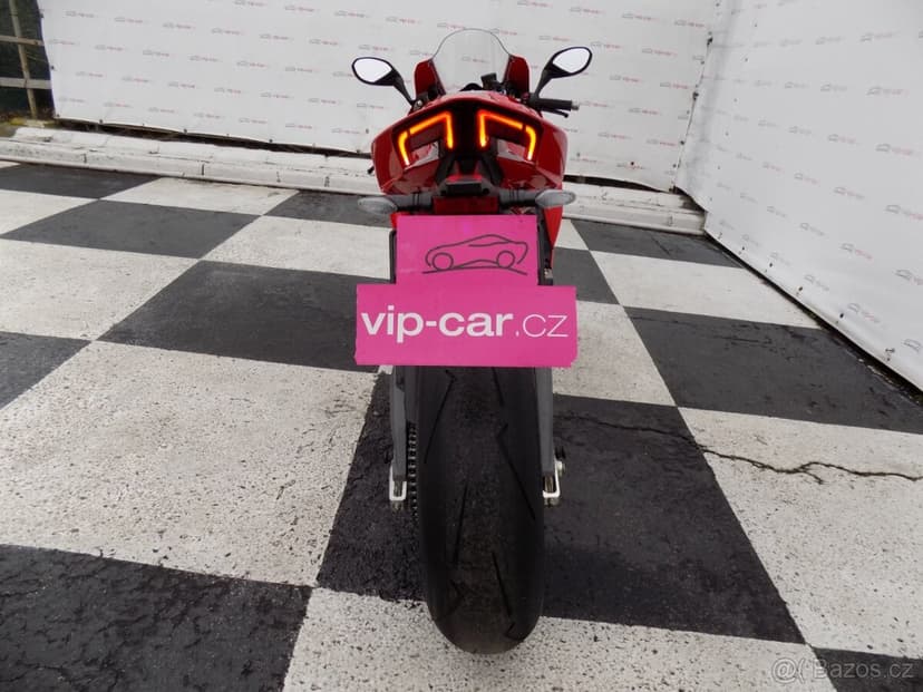 Ducati Panigale V4 S 1.Majitel ČR/TOP-Stav/DPH/