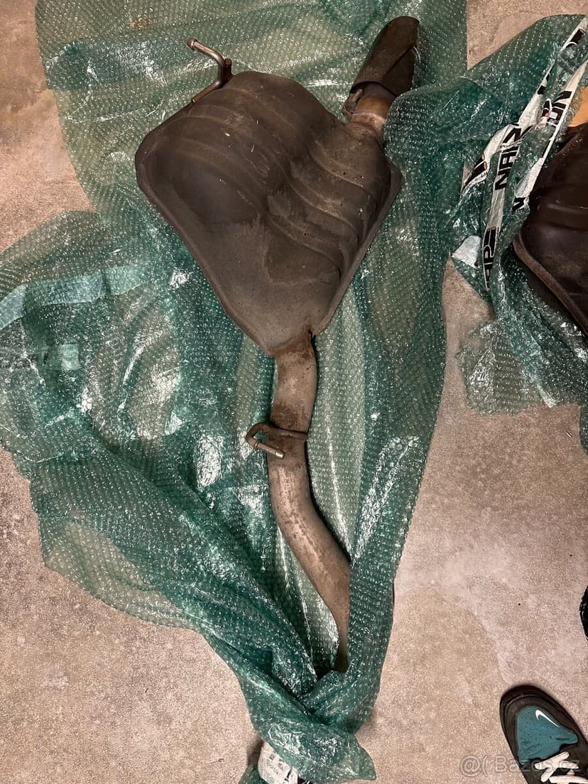 Originální výfuk - Doge Durango HELLCAT