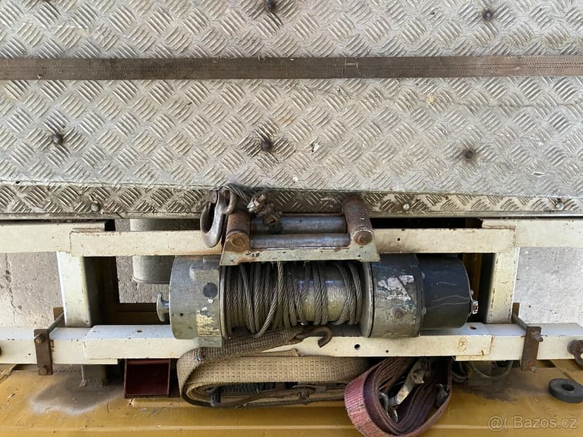 MB Sprinter 212 TD - odtah