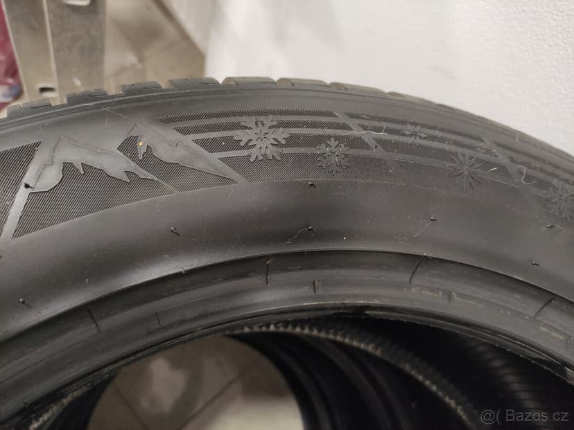 Zimní gumy Hankook Winter i cept evo 3x. 265/50 R20