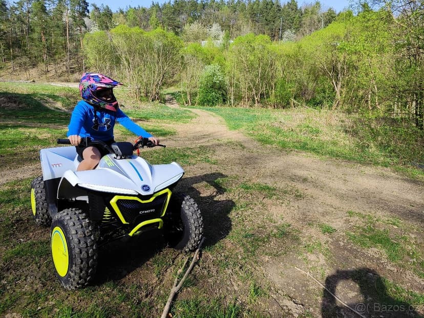 Elektrická čtyřkolka- od 10let