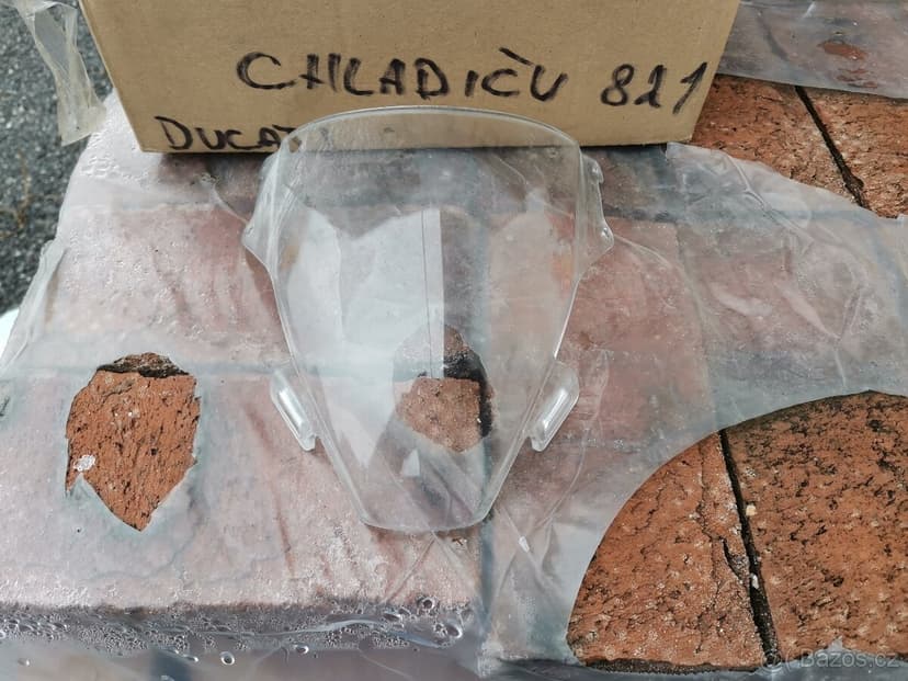 Ducati Monster 1200R Soubor dílů