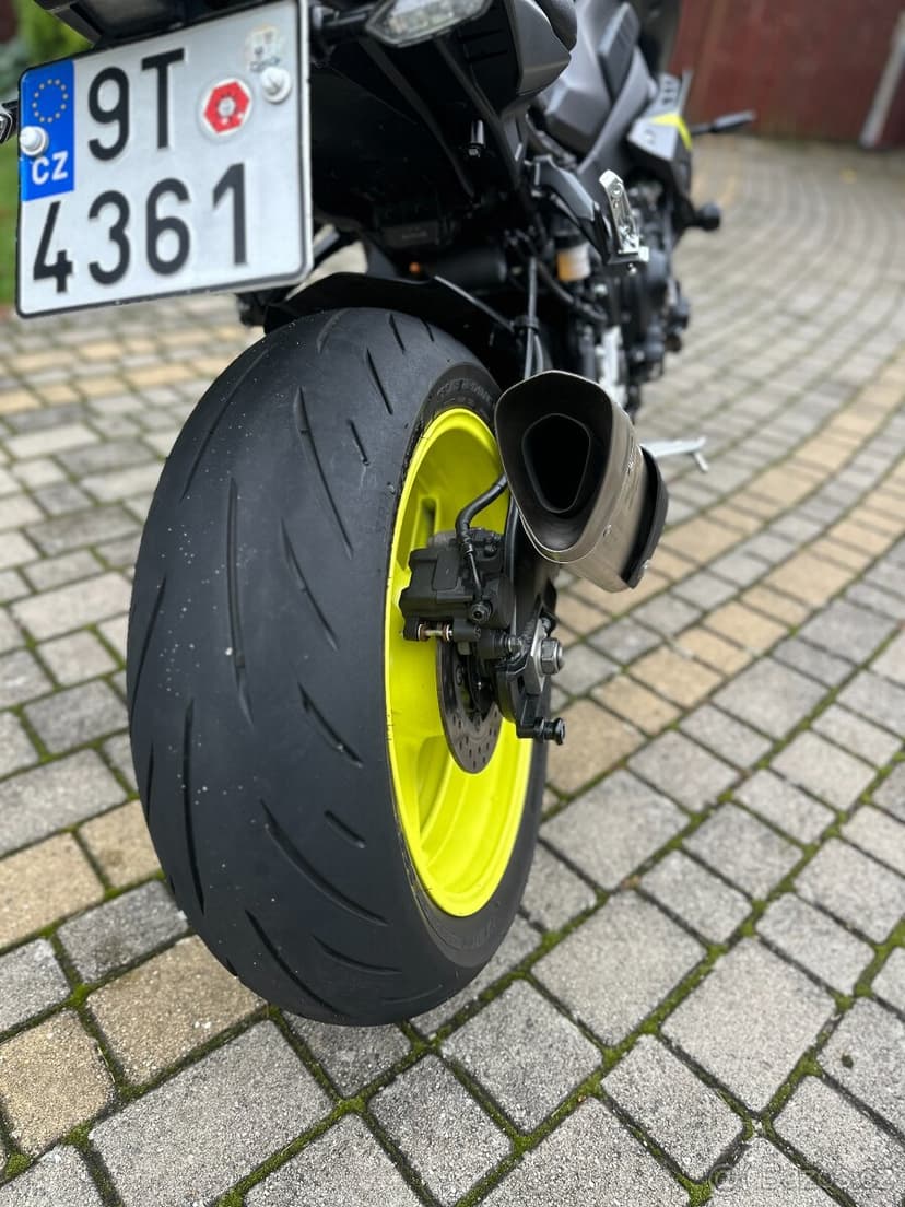 Yamaha MT10 touring,13xxx km, Akrapovič, - DPH