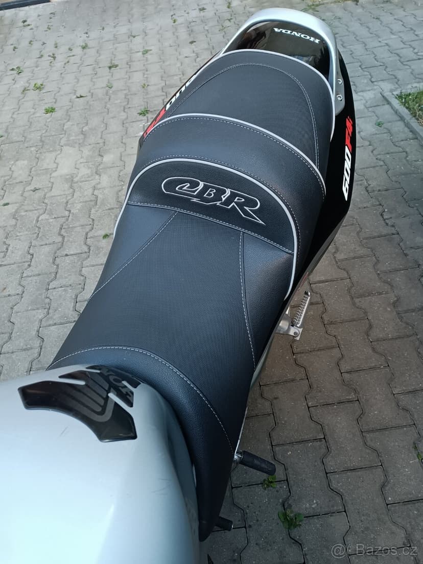 Honda CBR 600 F