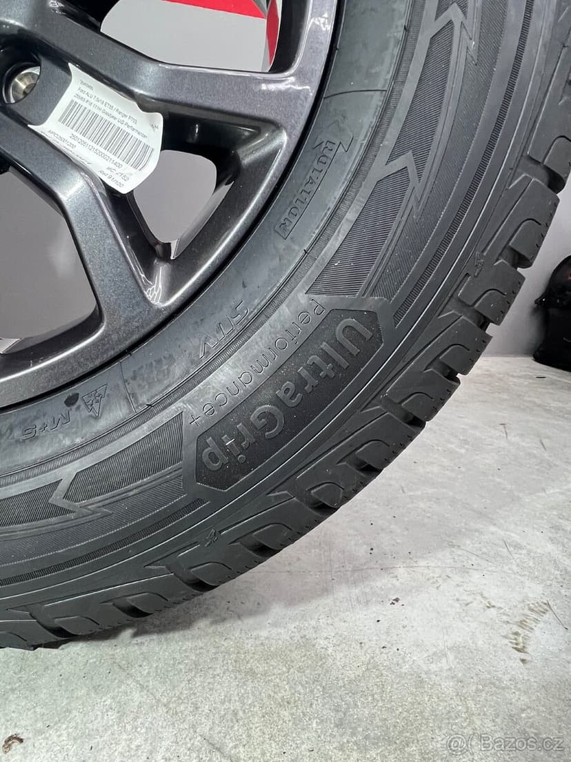 Nepoužita sada Ford ranger/Amarok Dot 25 zimni