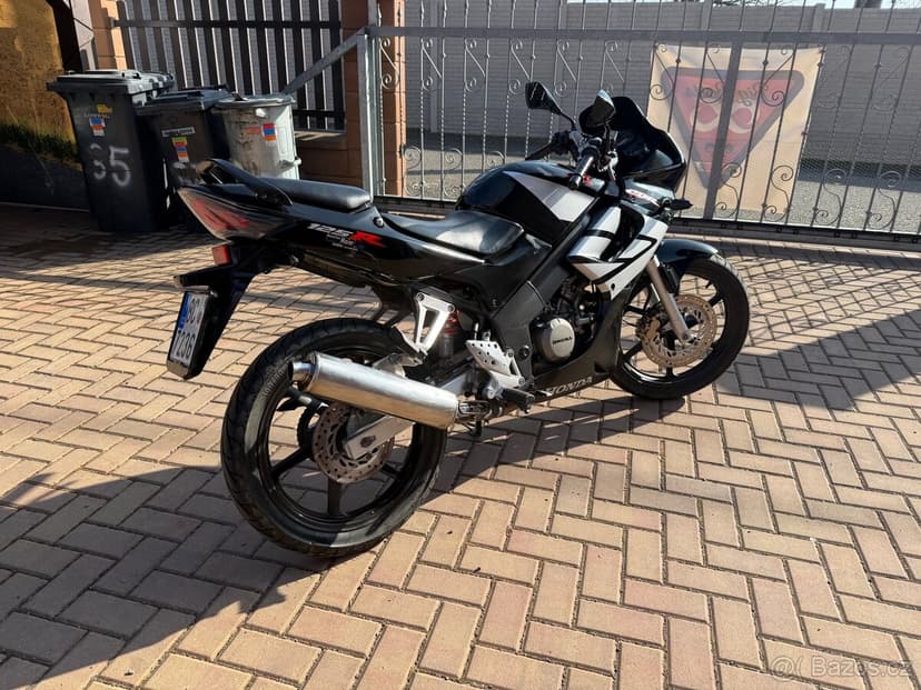 Honda CBR 125R