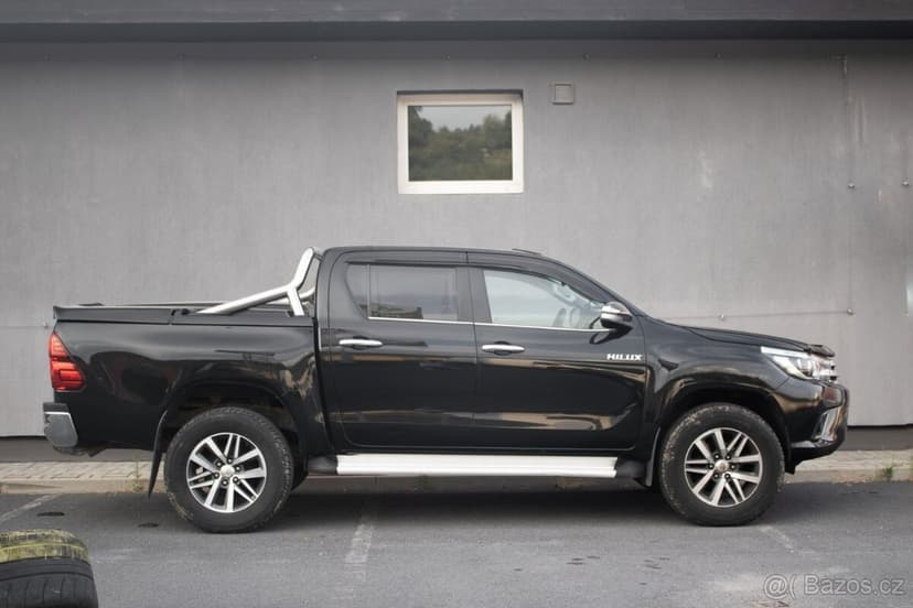 Toyota Hilux DC 2.4 I D-4D Executive A/T