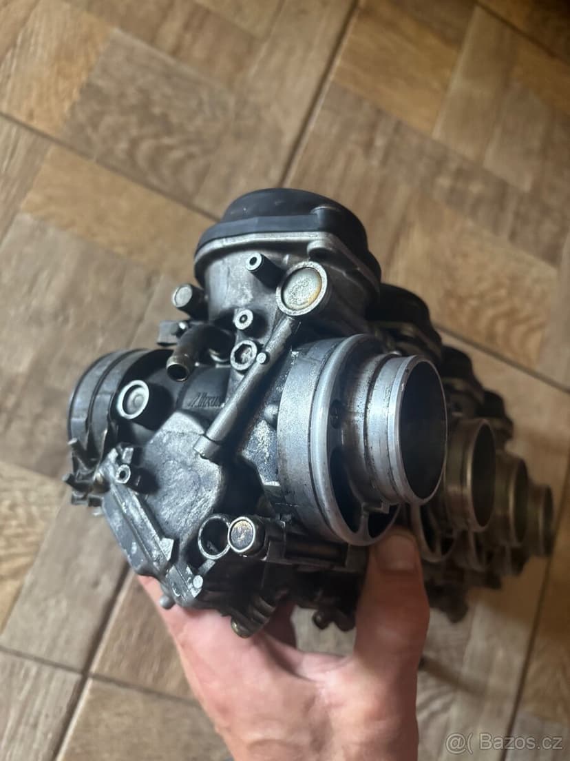 Karburatory na Yamaha R1 98-01