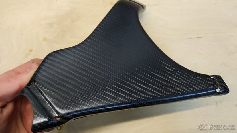 Karbonové kryty rámu