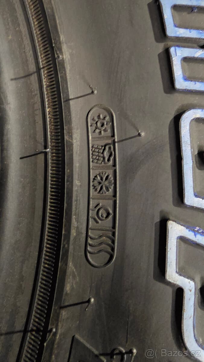 OFFROAD PNEU HANKOOK R16 LT 265/70/16 STAV 1A, DPH (HA2629)