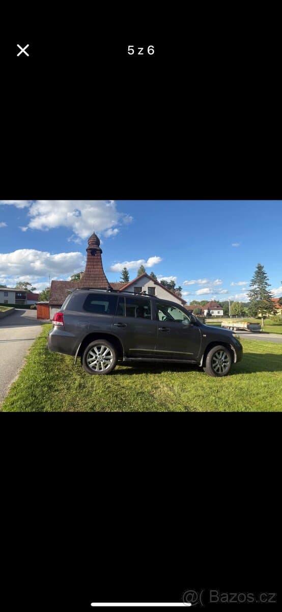 Toyota Land Cruiser 200 - NOVÁ CENA