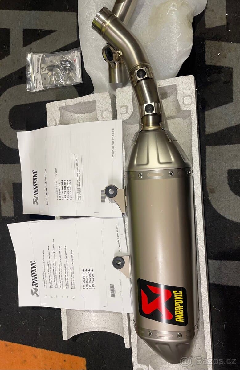 Výfuk Akrapovic KTM SX-F 250