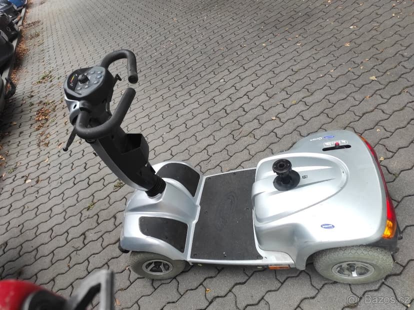 Elektrický skútr pro důchodce