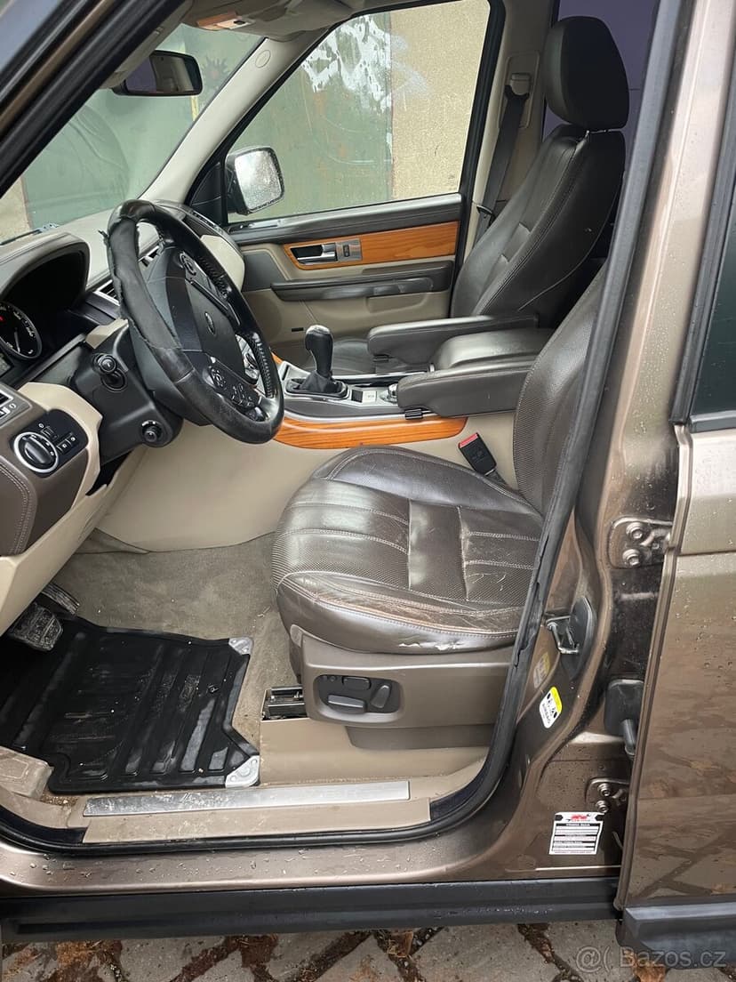 LAND ROVER RANGE ROVER Sport 2011