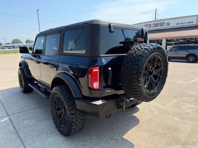 Ford Bronco 2.3L, pohon všech kol, rok 2021