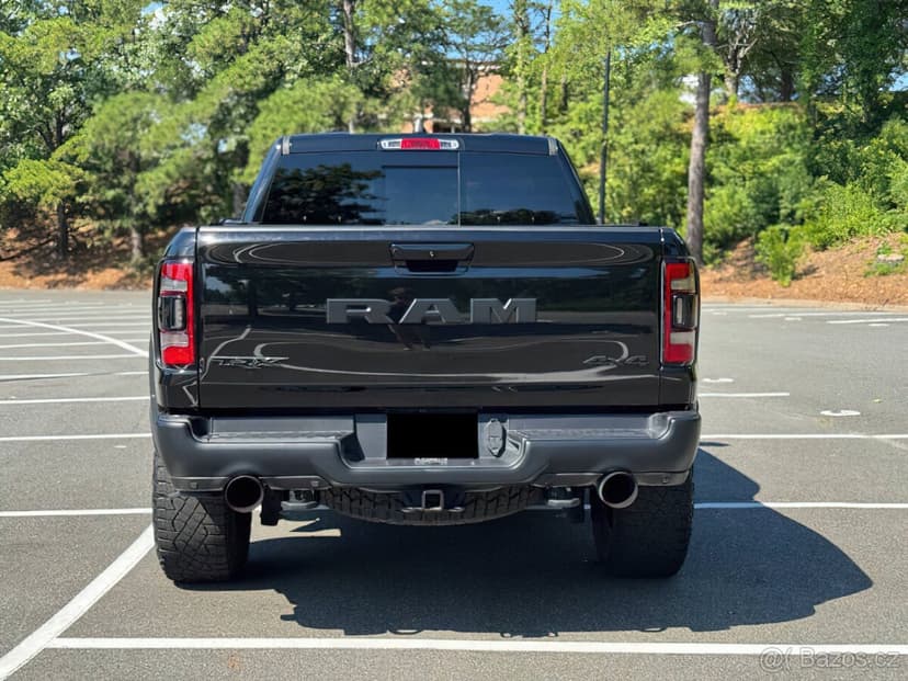 RAM 1500 TRX 6.2L rok 2021  pohon všech kol