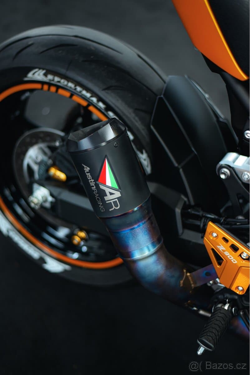 Kawasaki Z900 (2025) Stage 2 Gold chameleon