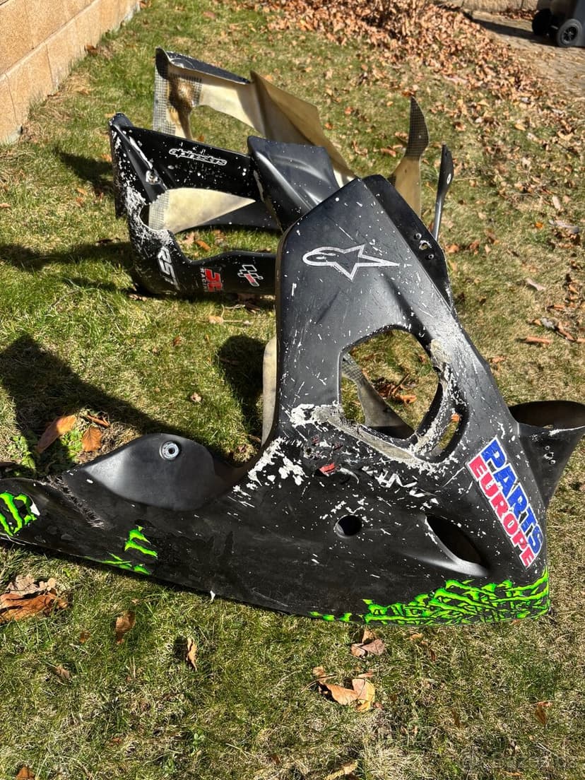 Yamaha R6 03-05 Kapotáže/ lamináty