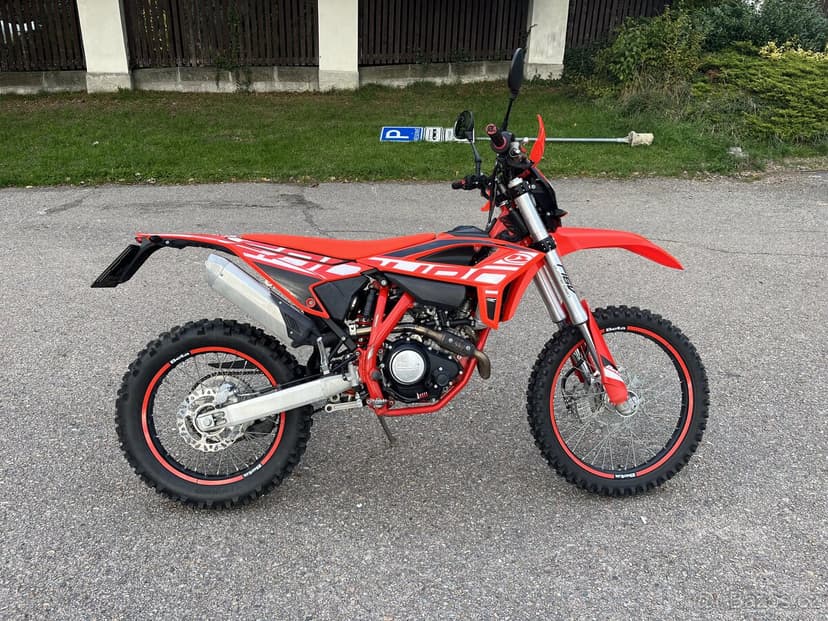 Beta 125 RR - rok 08/23, nájezd 1911 km