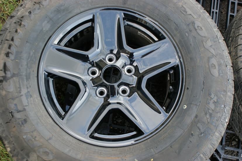 original kola Jeep Gladiator, Wrangler s pneu čidla TPMS