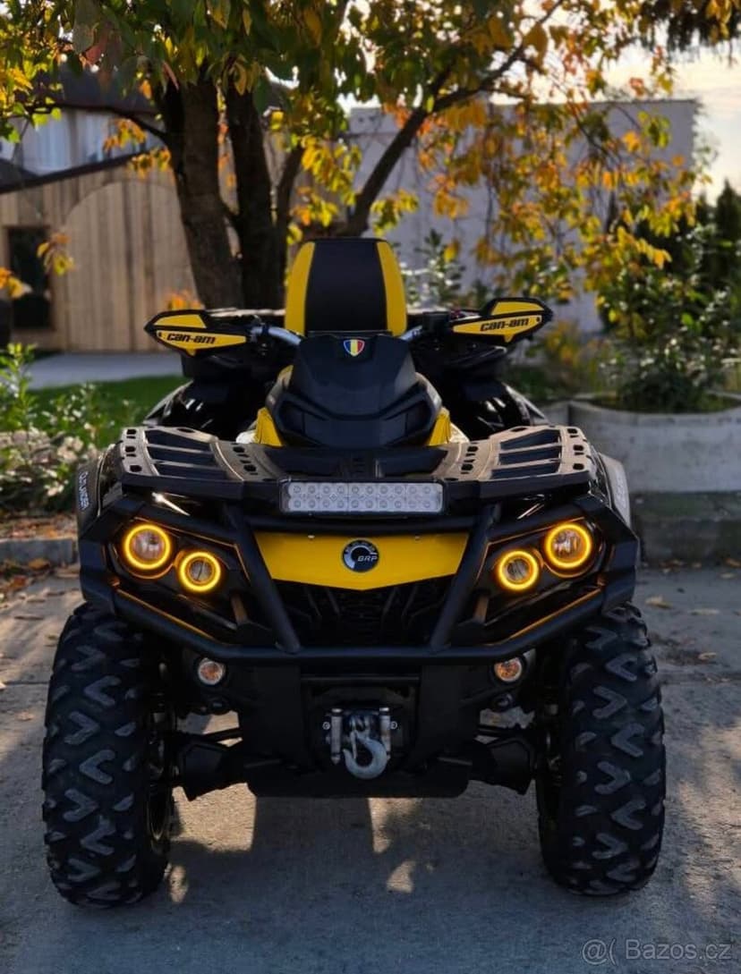 Čtyřkolka Can-am Outlander 1000