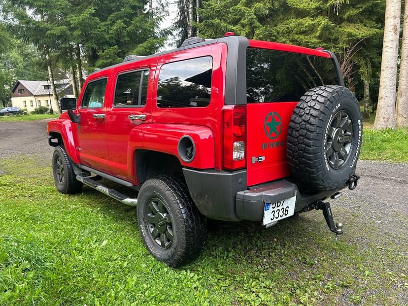 Hummer H3