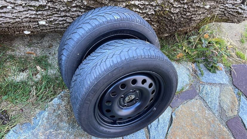 Zimní kola ford focus 15 4x108mm et 52