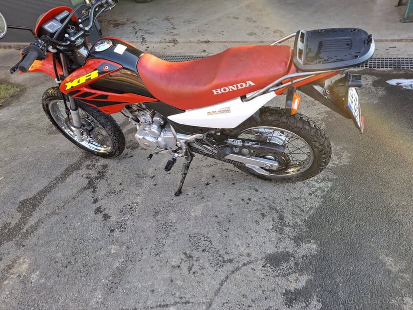Prodám Honda xr 125 L r.v 2005 najeto 41163 km