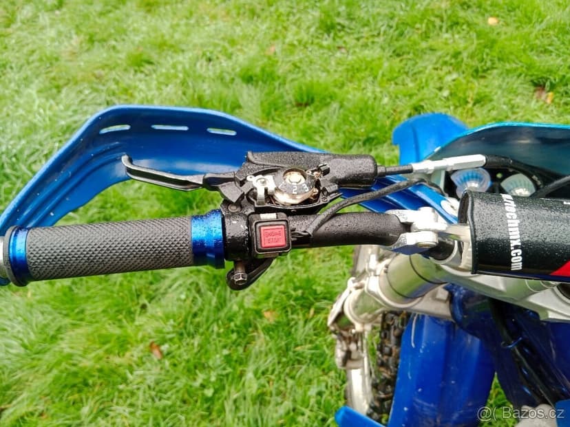 Yamaha YZ 125