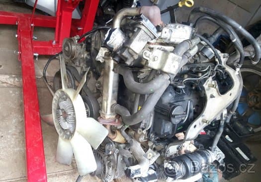 nissan navara ,pathfinder 2,5 dci motor PRAHA