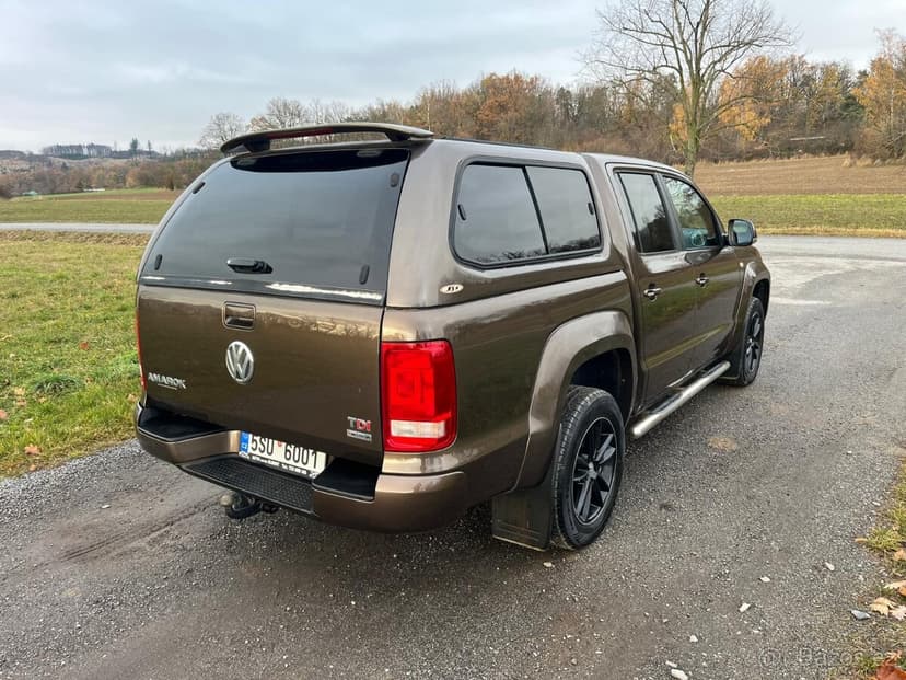 VOLKSWAGEN AMAROK 2,0BITDI 120KW 4X4 MANUÁL SERVISKA HARDTOP