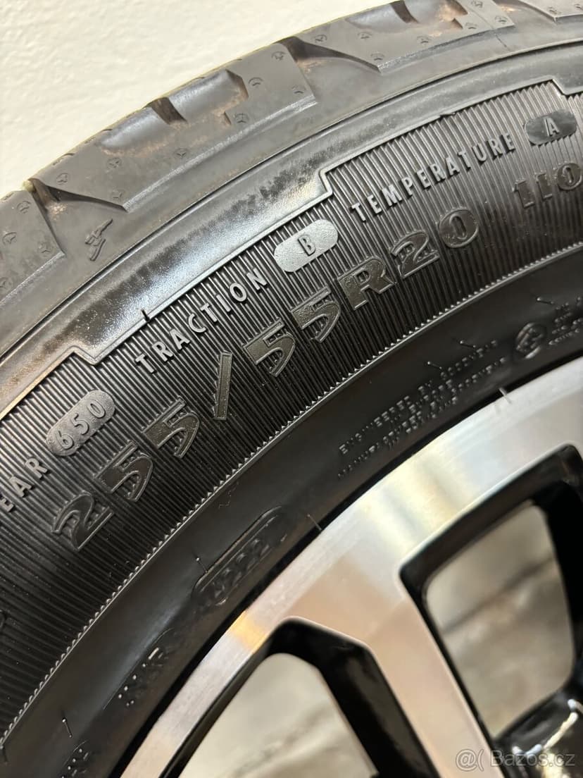 Alu kola Vw Amarok Good Year 255/55/20 Nová Sada
